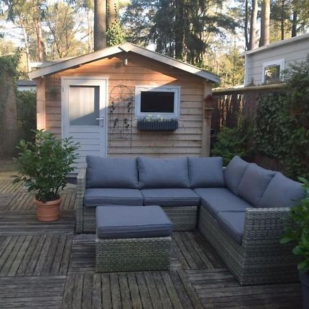 Te Huur: Leuke 4-Persoons Stacaravan Op Top Locatie! Hoenderloo Extérieur photo